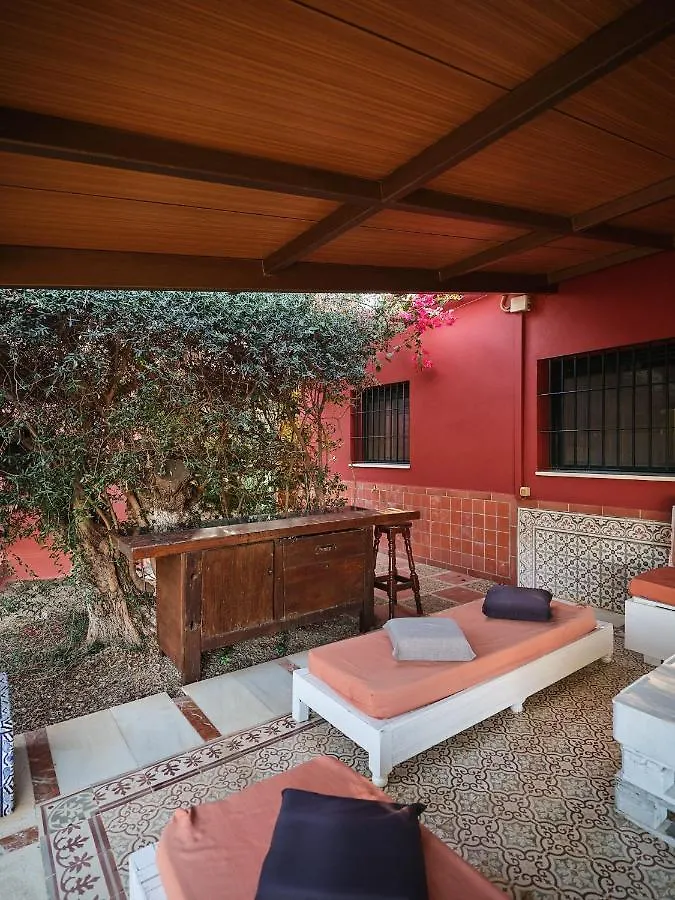 Villa Basilio Constantina 0*,